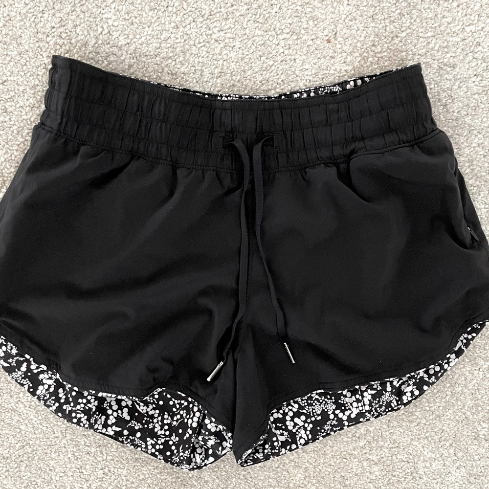Reversible Lululemon Shorts size 4-6